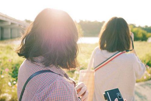 评价老师的话有哪些简单点句子 学生评价老师的一句话