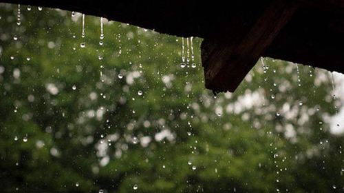 波澜壮阔的雨景诗句 伤感的诗词大全