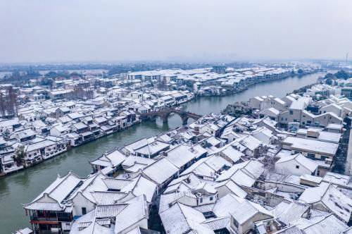 描写雪景的句子 赞美冬天雪景的句子